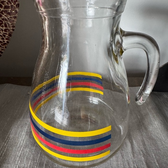 Vintage Cerve italian fiesta Glass Pitcher with Lid. Like new condition. 8” - Picture 4 of 8